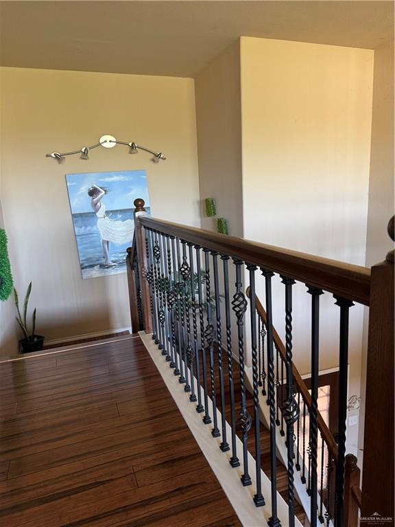 Building Photo - 40 San Angelo St