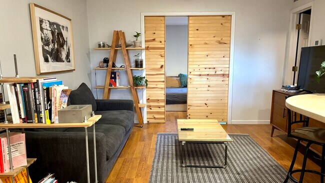 Building Photo - 3363 Madison Ave