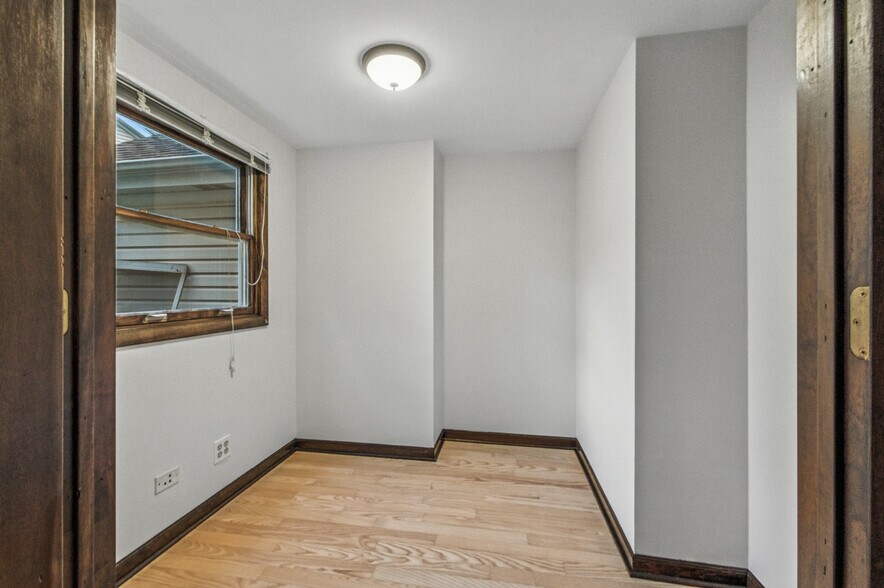 Office - 421 Concord Ln