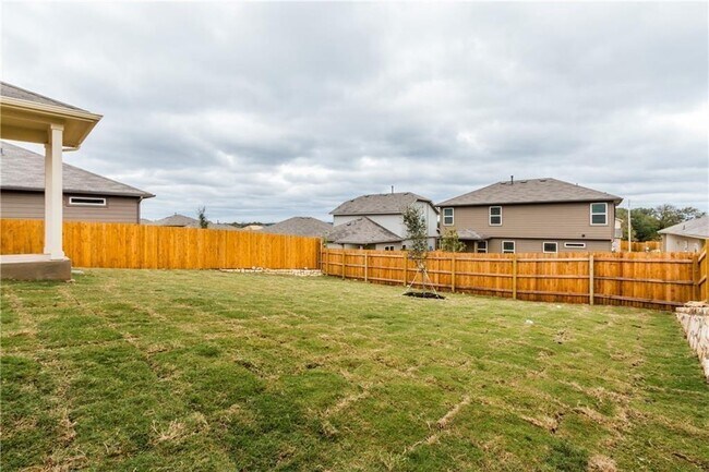 Building Photo - 6608 San Isidro Dr