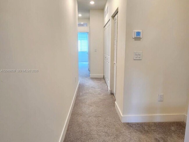 Building Photo - 4460 NW 83rd Ave