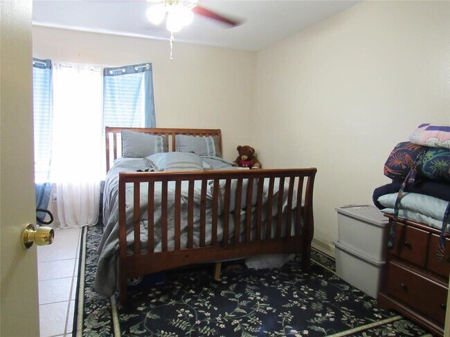 Building Photo - 2350 Bering Dr