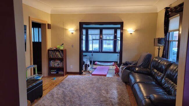 Main Level Living room Porch - 638 Adams St NE