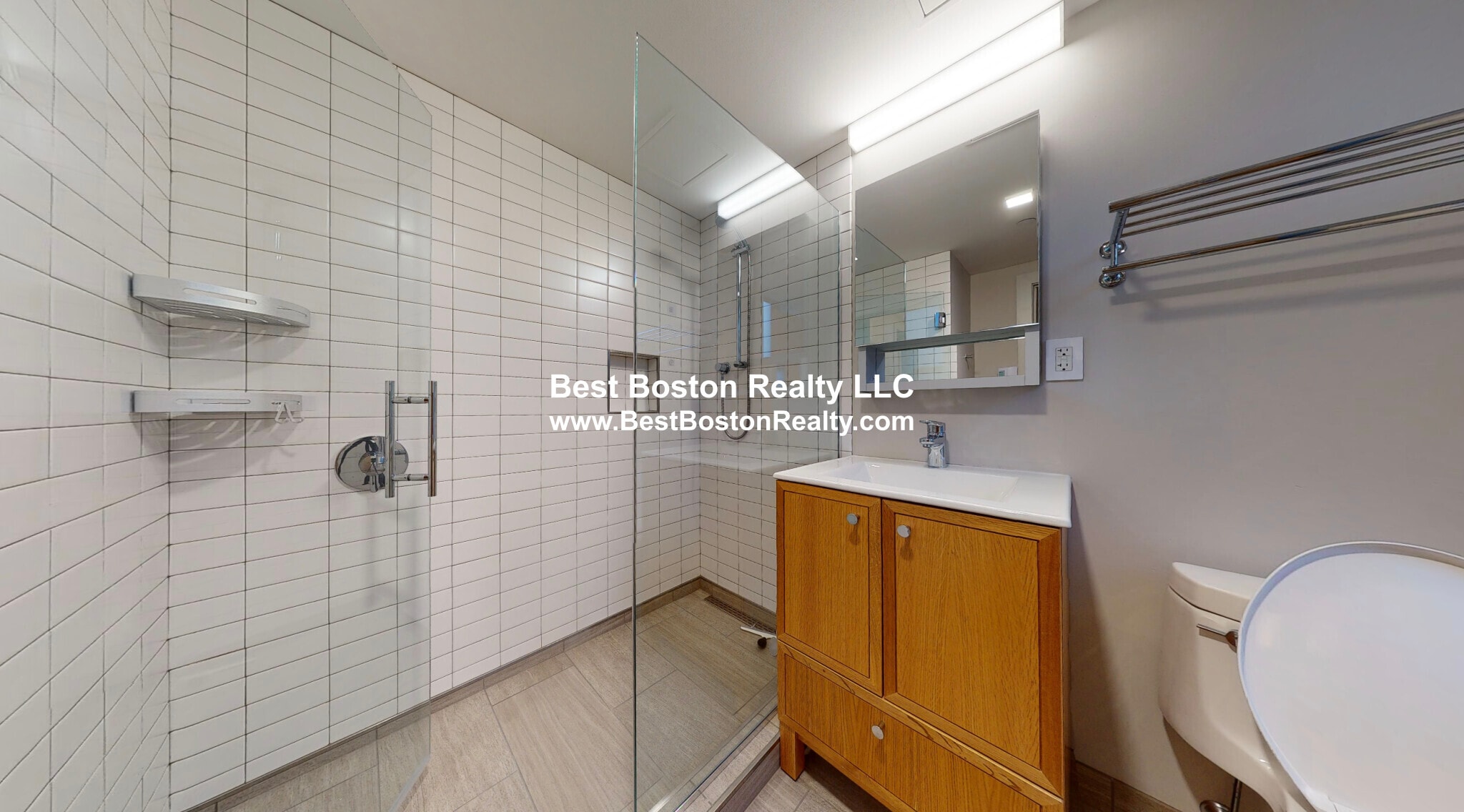 Building Photo - 115 Mt Auburn St