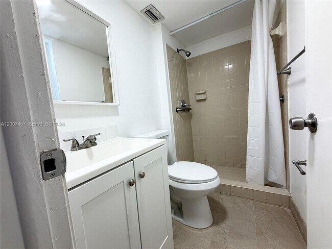 Building Photo - 3215 NW 102nd Terrace