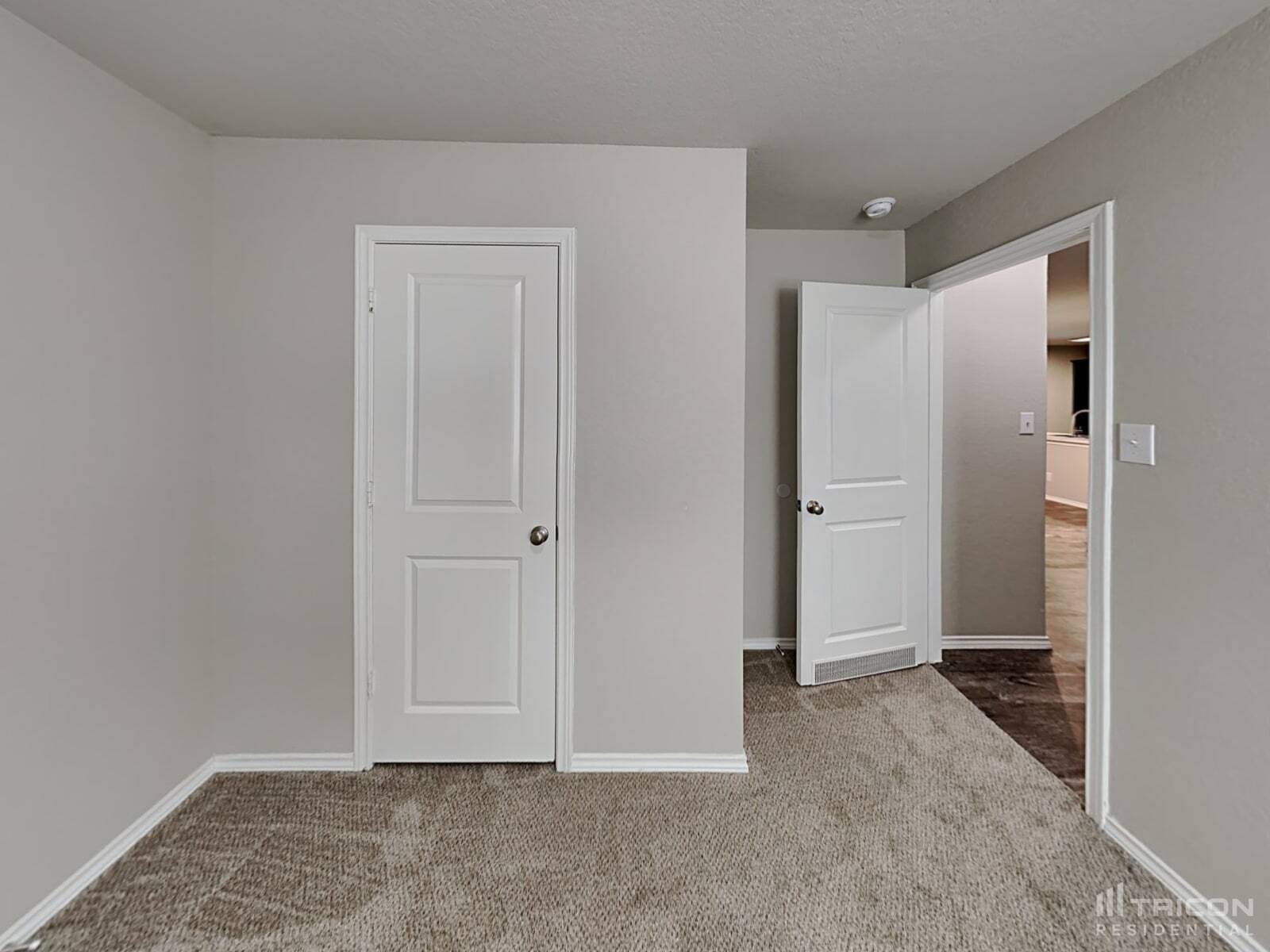 Building Photo - 8718 Segura Wy