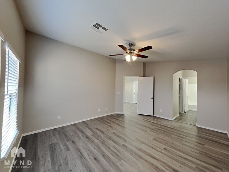 Building Photo - 1633 Lefty Garcia Way