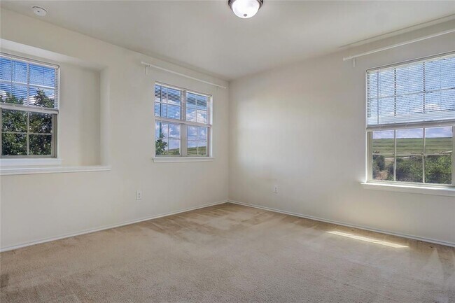 Building Photo - 11000 Kirkoswald Rd