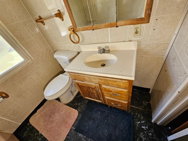 Building Photo - 1611 Mousette Ln