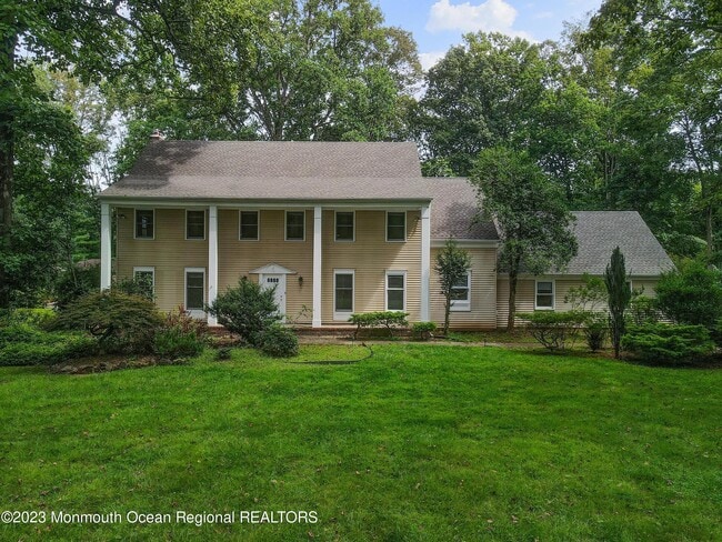 Building Photo - 18 Seven Oaks Dr