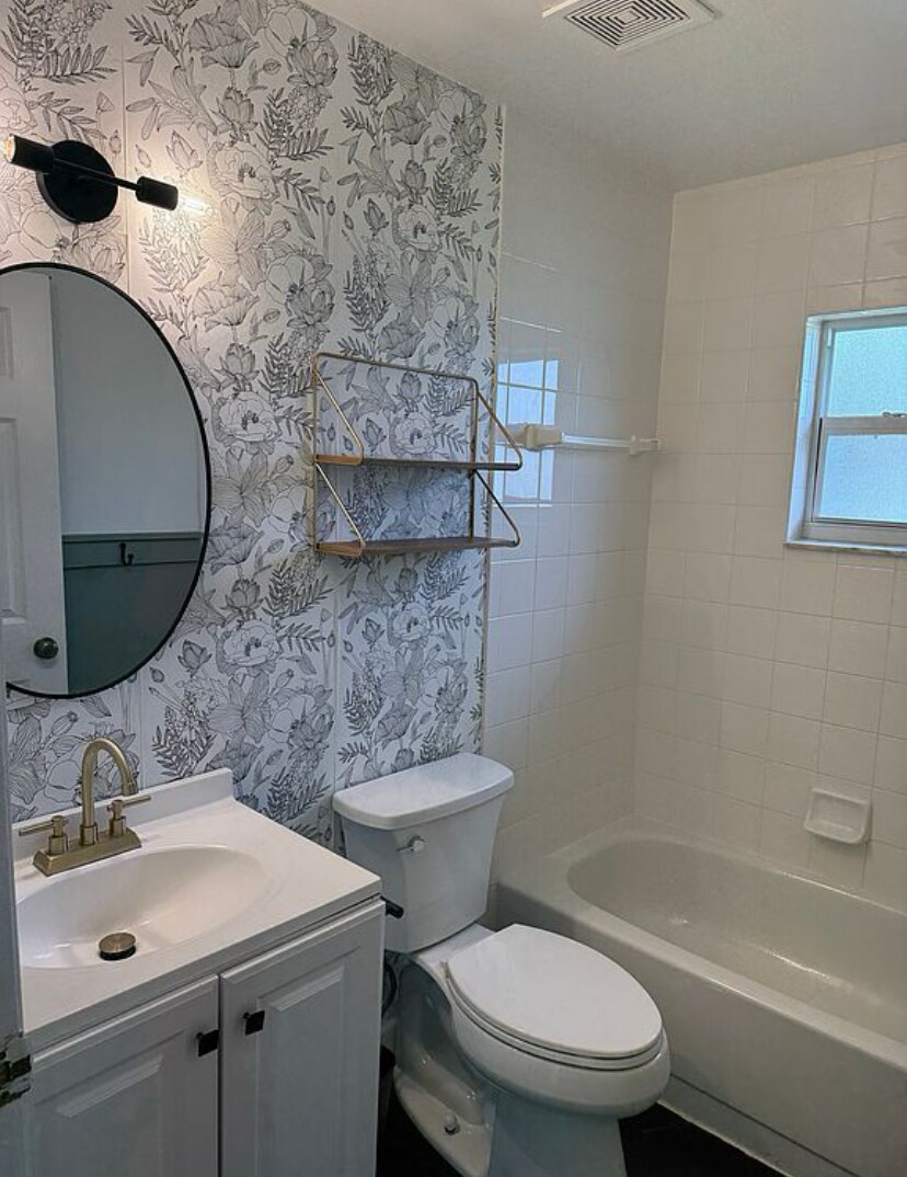 Building Photo - 1530 E Powder Horn Rd