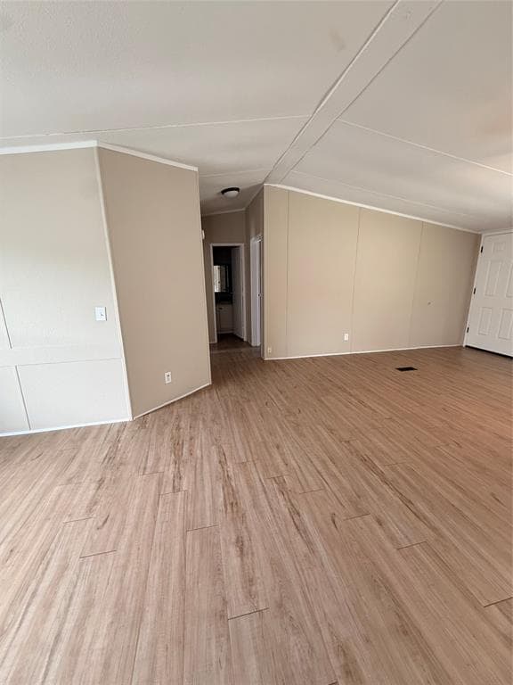 Building Photo - 2021 N Battlebell Rd