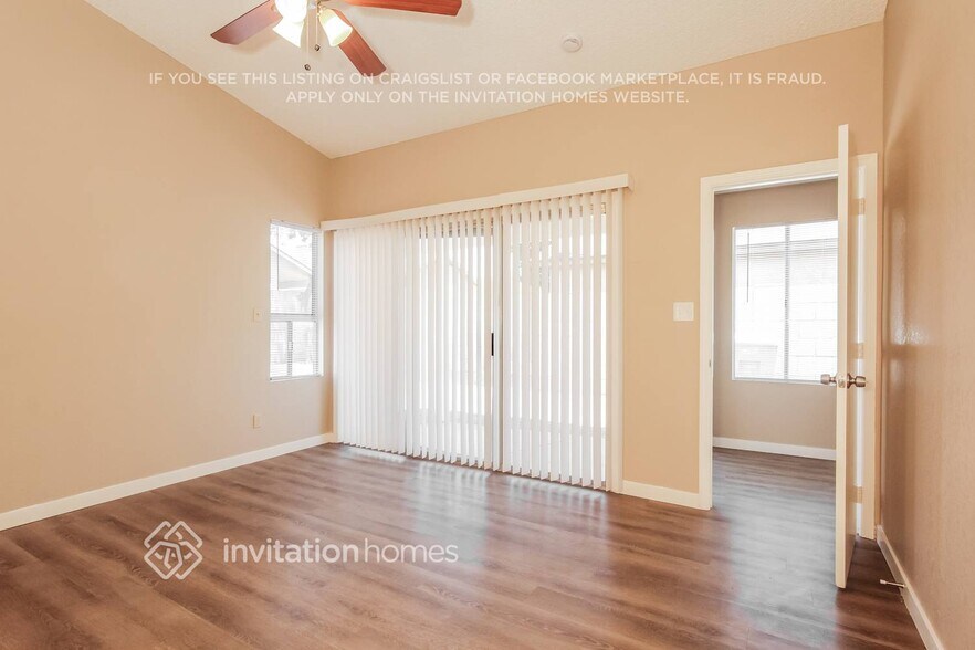 Building Photo - 3108 E Siesta Ln