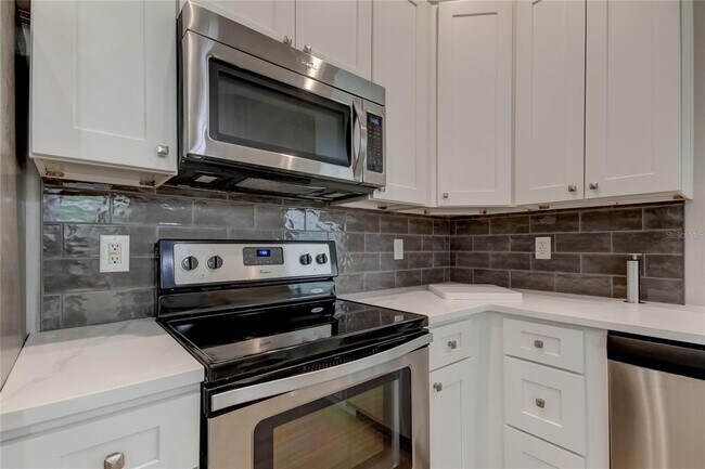 Building Photo - 11068 Windsor Pl Cir