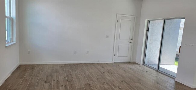 Building Photo - 1849 Horsetail Dr