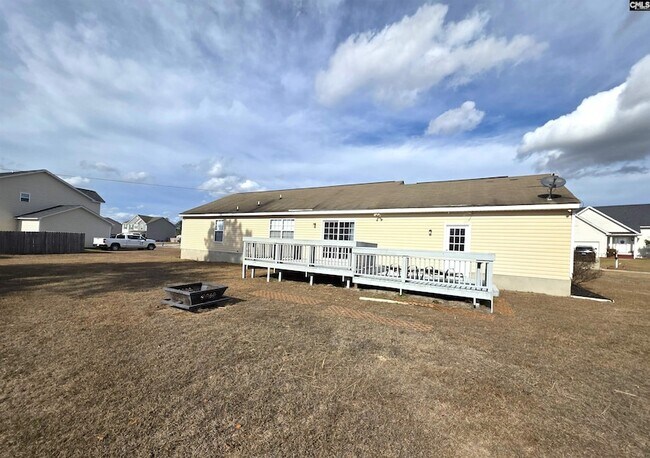 Building Photo - 165 Crassula Dr