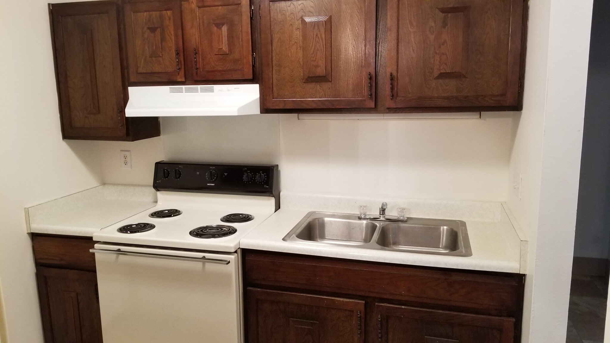 Building Photo - 2500 Wilson Ct