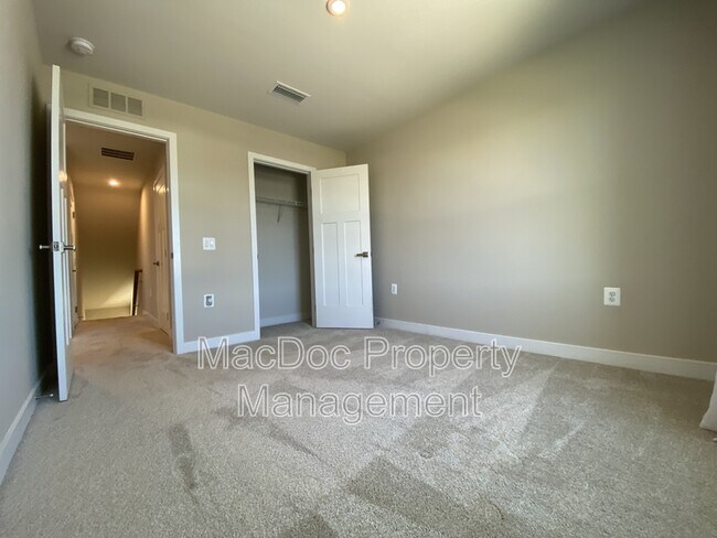 Building Photo - 18422 Centennial Cir