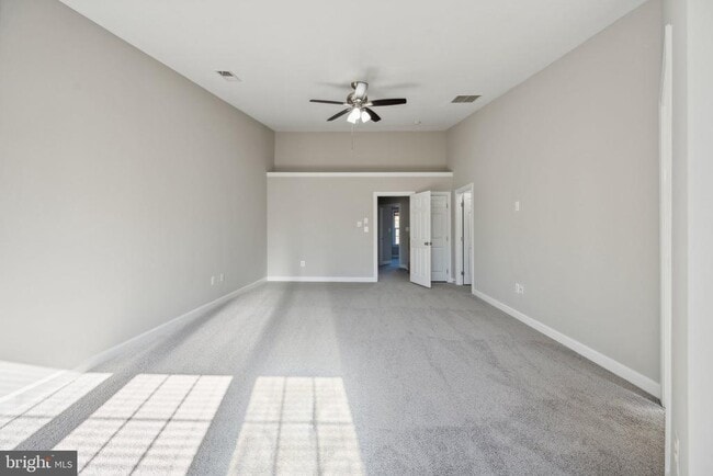 Building Photo - 14709 Argos Pl