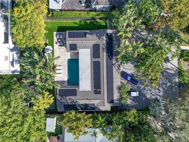 Building Photo - 3625 Battersea Rd