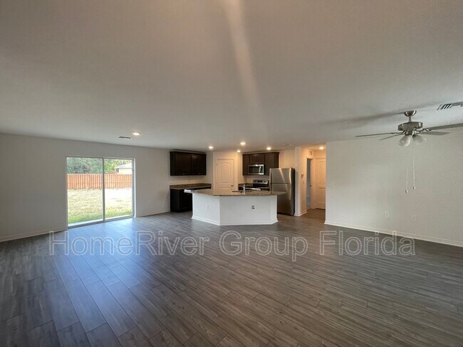 Building Photo - 3564 Brewster Rd