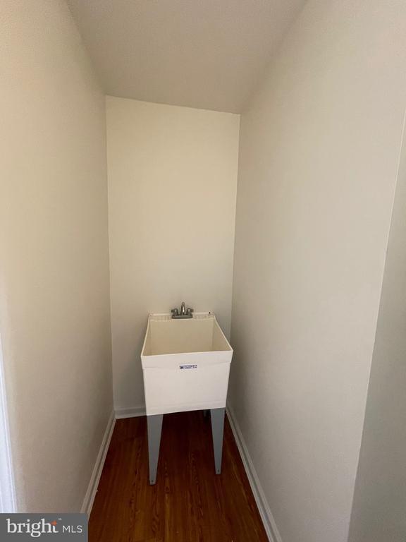 Building Photo - 103 Alexandreas Ct