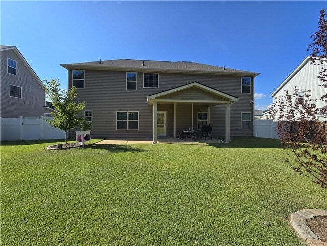 Building Photo - 410 Sedgefield Dr