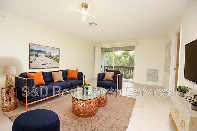 Building Photo - 141 Fernery Rd