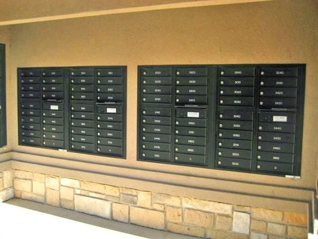 Building Photo - 10504 Branden Ct