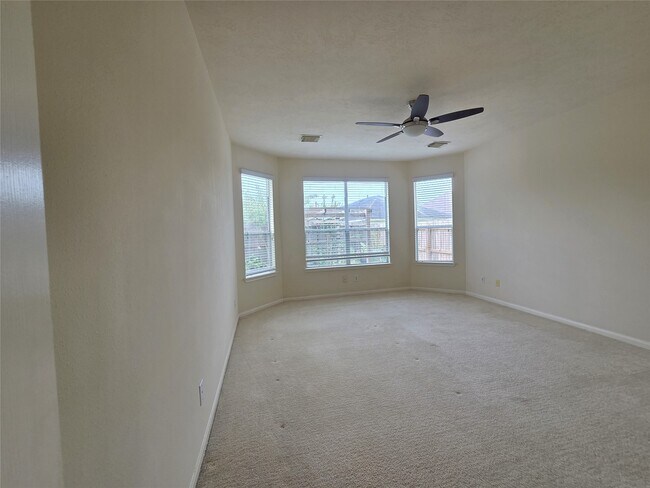 Building Photo - 42 Atascadero Dr