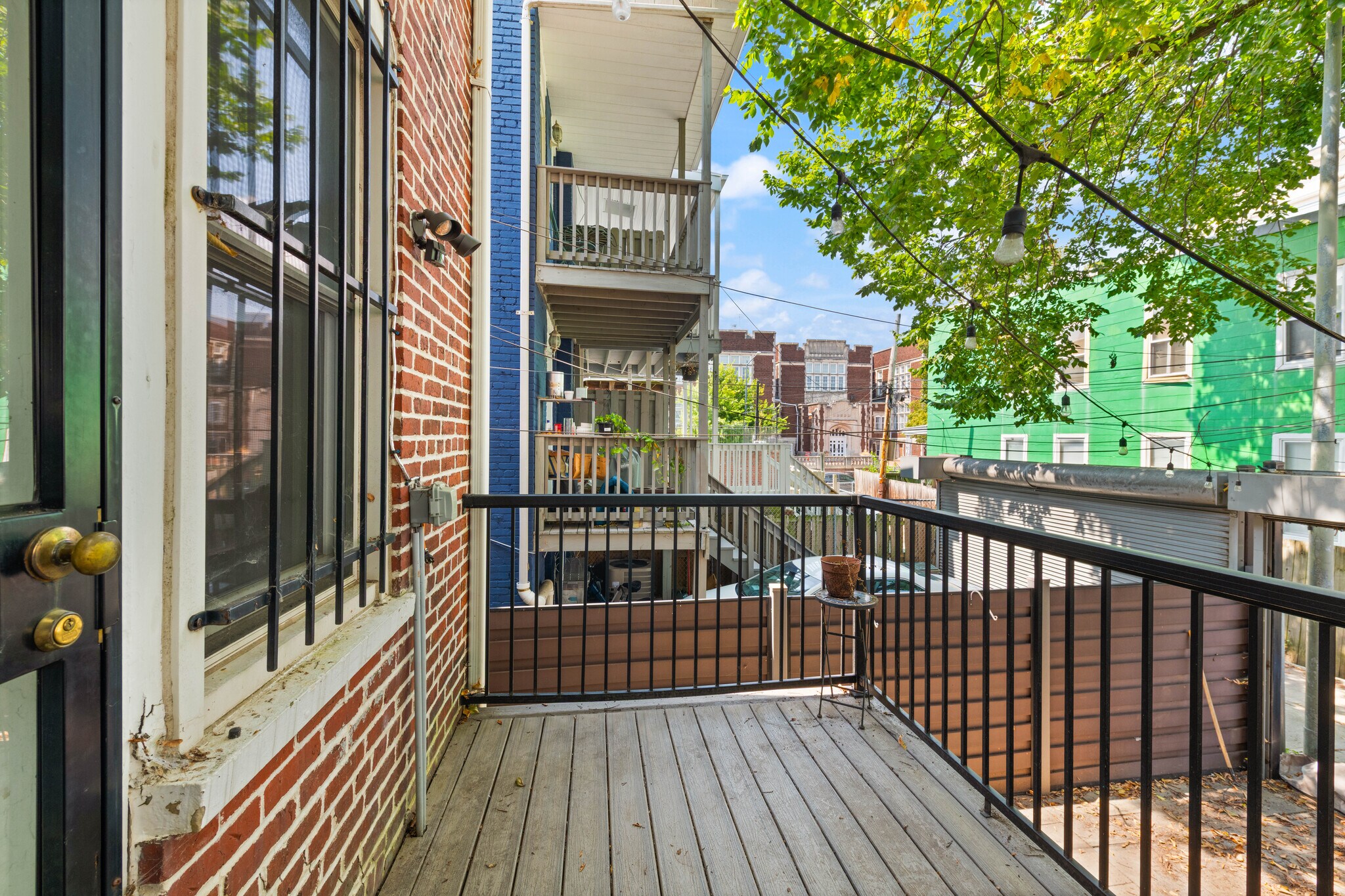 Building Photo - 445 Newton Pl NW