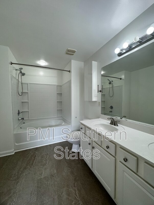 Building Photo - 419 Woodbark Ct