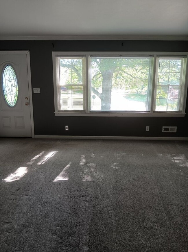 Primary Photo - Charming 3BR House in Louisville