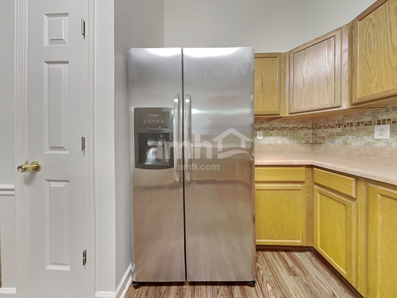 Building Photo - 4747 Cabbage Ln