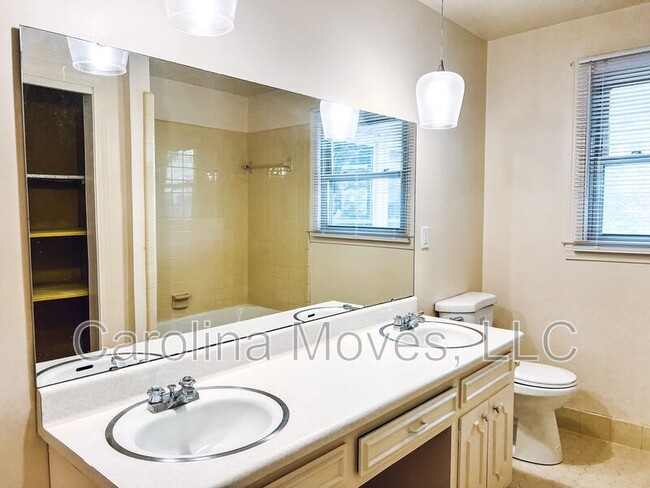 Building Photo - 609 Jacobs Rd