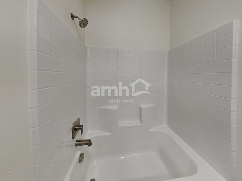 Building Photo - 9329 Wabash St