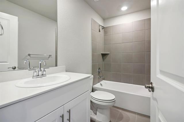 Building Photo - 3404 Eagle Mount Dr