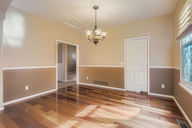 Building Photo - Spacious 4-Bedroom Home in Parker’s Desira...