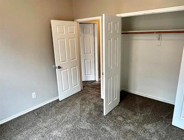 Building Photo - 7017 Club Creek Dr