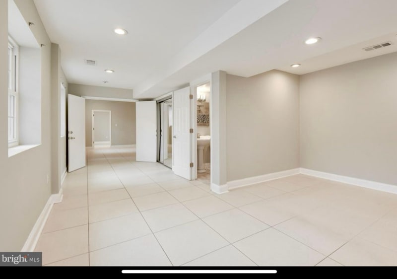 Building Photo - 7320 Bradley Blvd