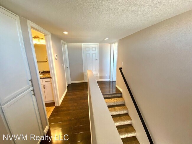 Building Photo - 3 br, 2.5 bath House - 8200 Midnight Star Ct