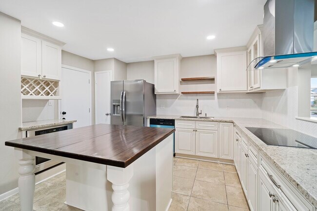 Building Photo - 11567 Willwood Dr