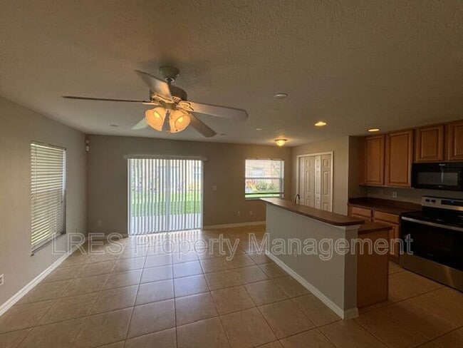 Building Photo - 4331 Aristocrat Point