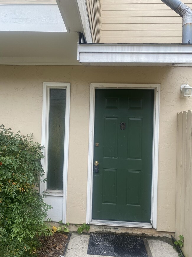 Building Photo - 2869 Blairstone Ct