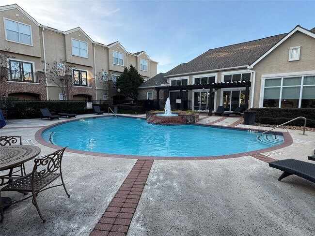 Building Photo - 12707 Boheme Dr