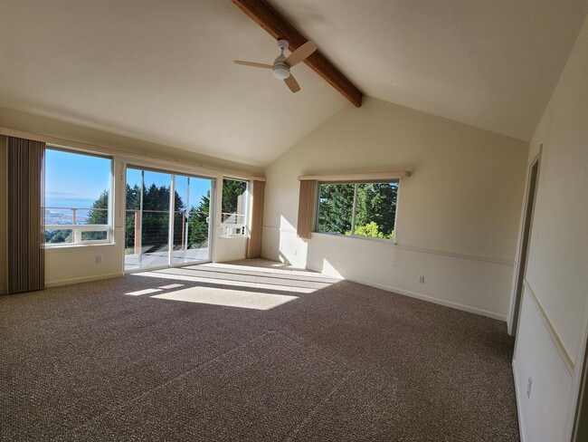 Building Photo - 97671 Marina Heights Loop
