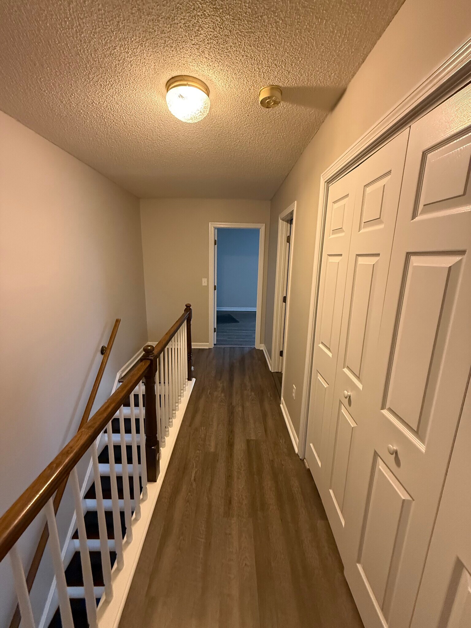 Building Photo - 791 Long Hill Rd