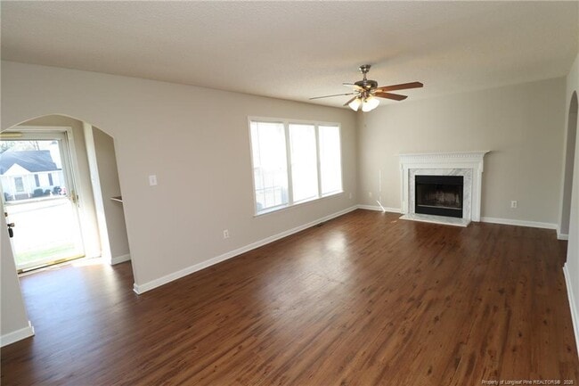 Building Photo - 2324 Maybrook Dr