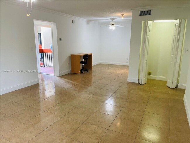 Building Photo - 8610 SW 149th Ave