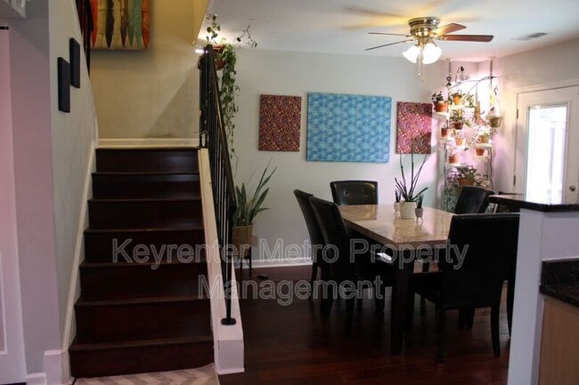 Building Photo - 708 Kaplan Ct